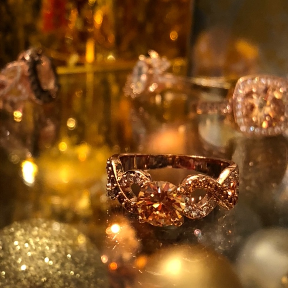 🆕✨💎 Rose Gold strawberry rose oval cut ring💝🛍